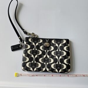 Coach, wristlet, black and white